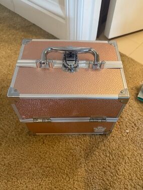 Rose Gold Makeup Caboodle